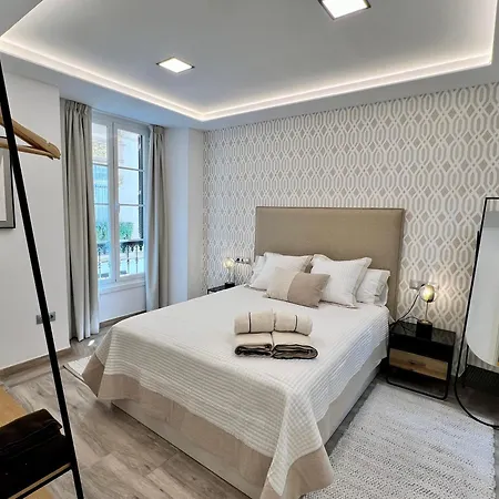 Beprime Larios By Easytrip 아파트